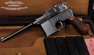 Spectacular Mauser C96 Cone-Hammer with accessories.