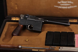 Spectacular Mauser C96 Cone-Hammer with accessories.